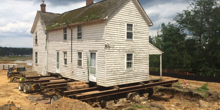 Otis Mason House in Alexandria, VA sits on steel beams at its storage location