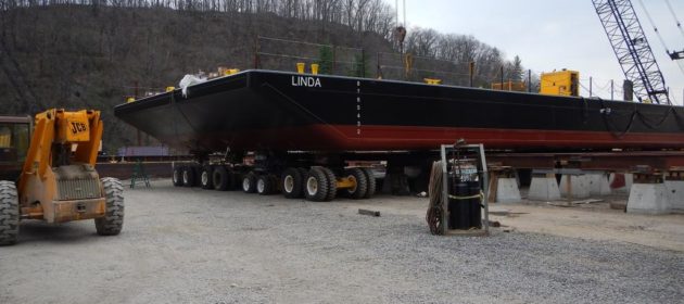 Kingston, NY Barge Move