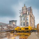 Historic Rees House move in Chicago, IL