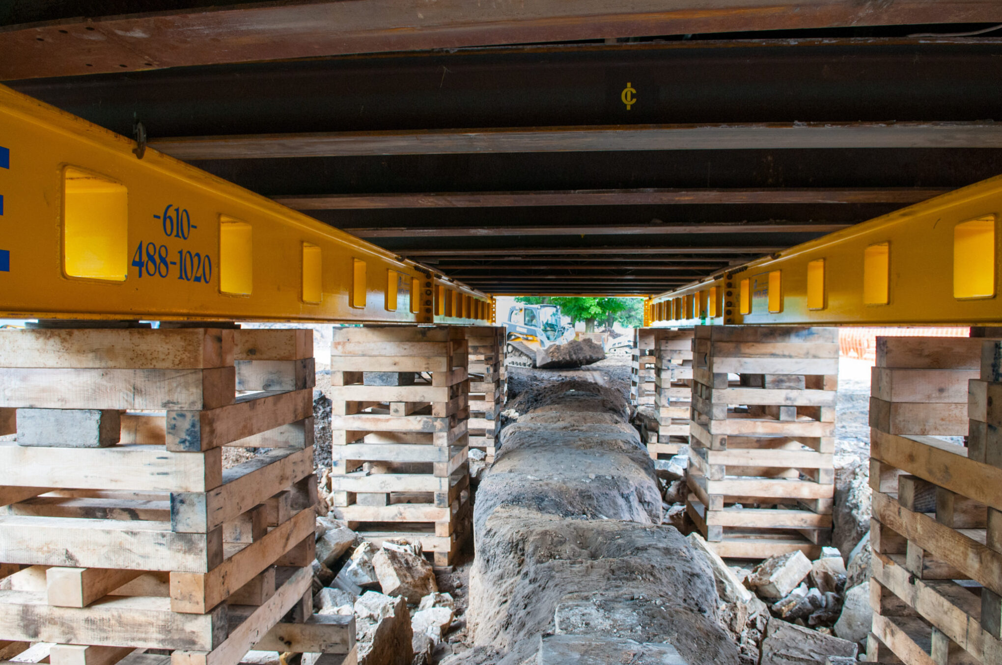 supports under the foundation