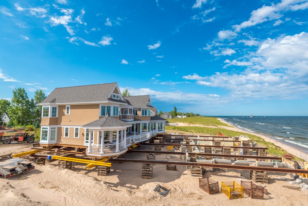 House Movers in the Midwest Wolfe House & Building Movers