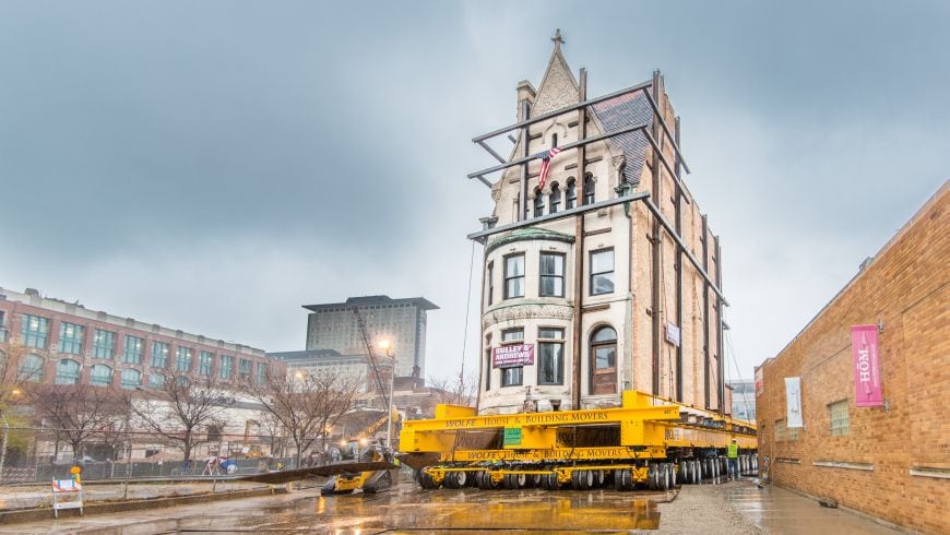 historic-building-move-harriet-rees-house