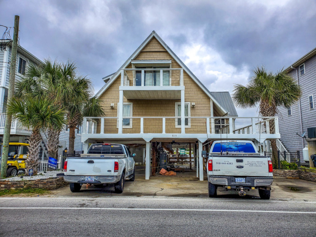 Canal St. Beach House Lift