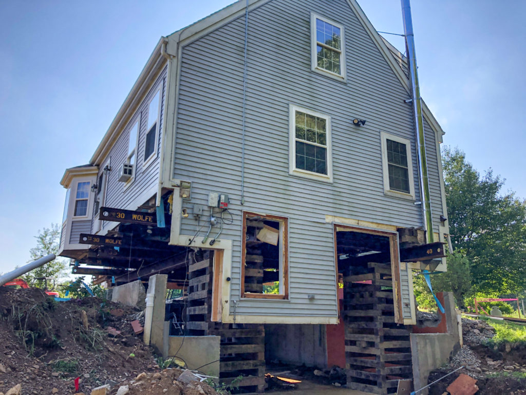 House Lift, House lifting, Raising a House