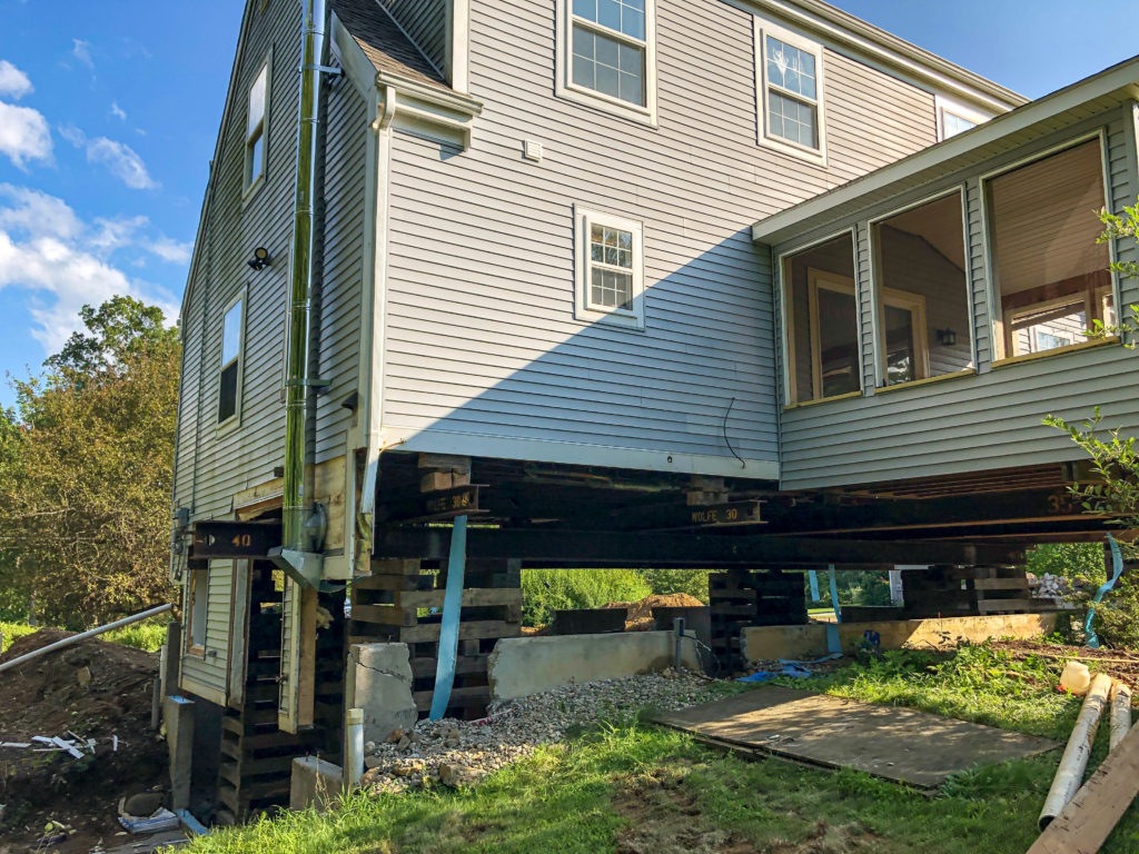 House Lift, House lifting, Raising a House