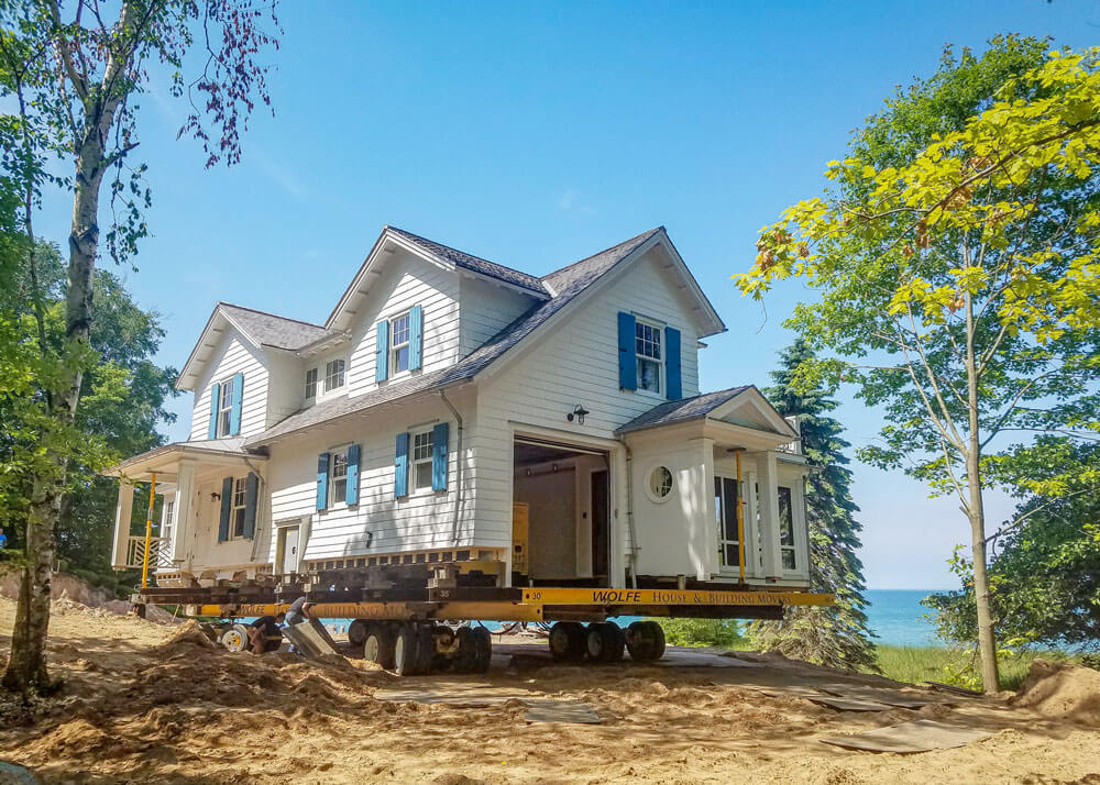 Lake Michigan House Move