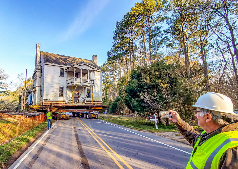 Nancy Jones House en route to new home