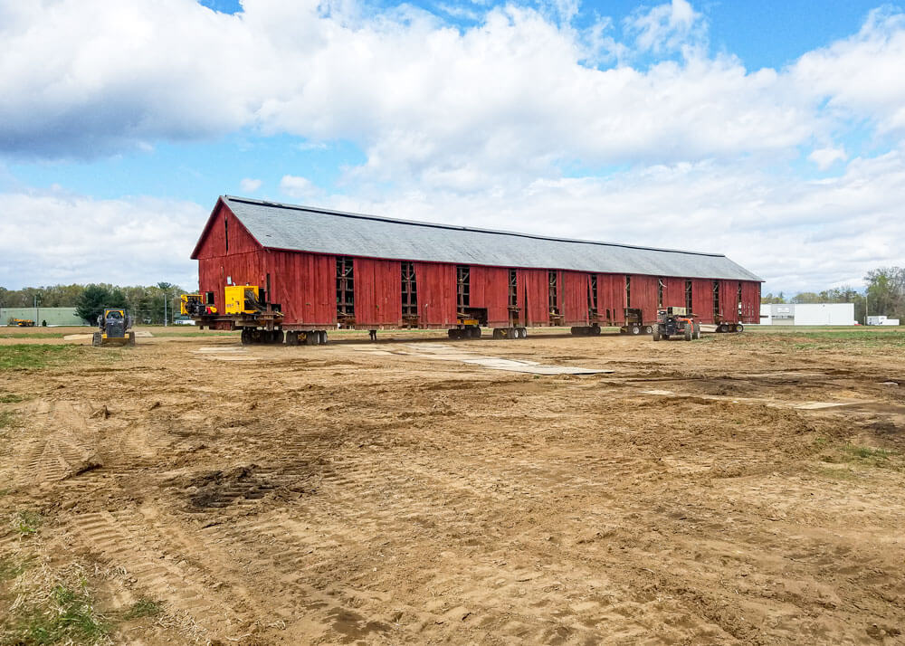 Wolfe moves a 31'x195' tobacco barn
