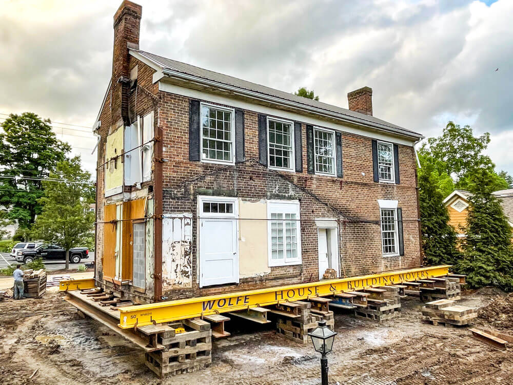 Dooley House in final position