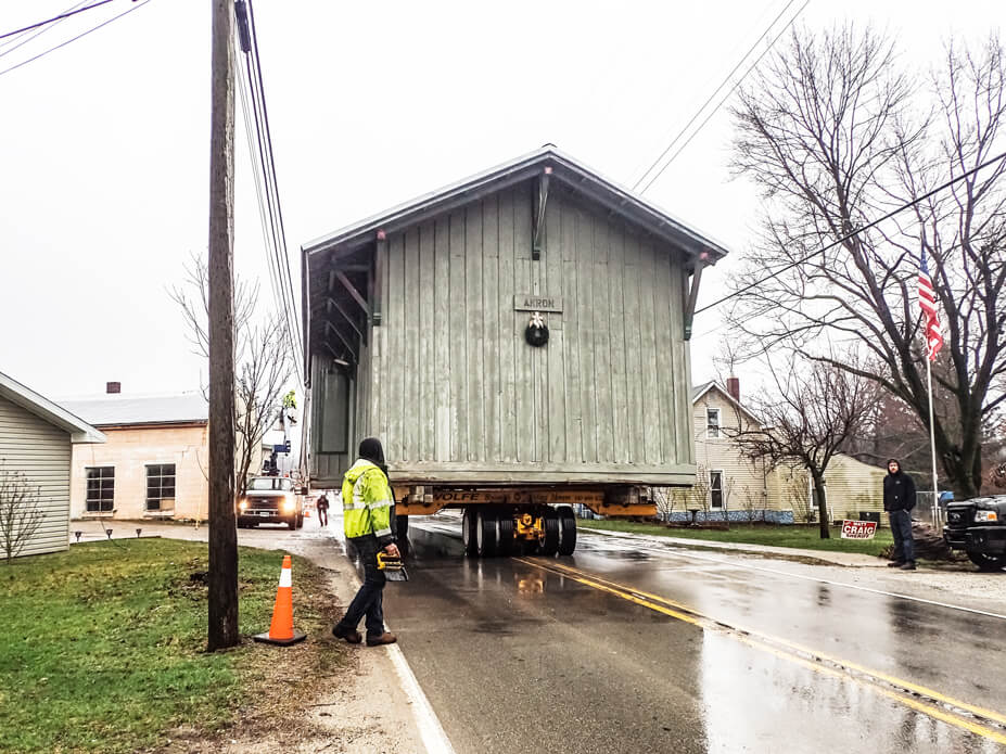 Wolfe House Movers relocates Akron depot