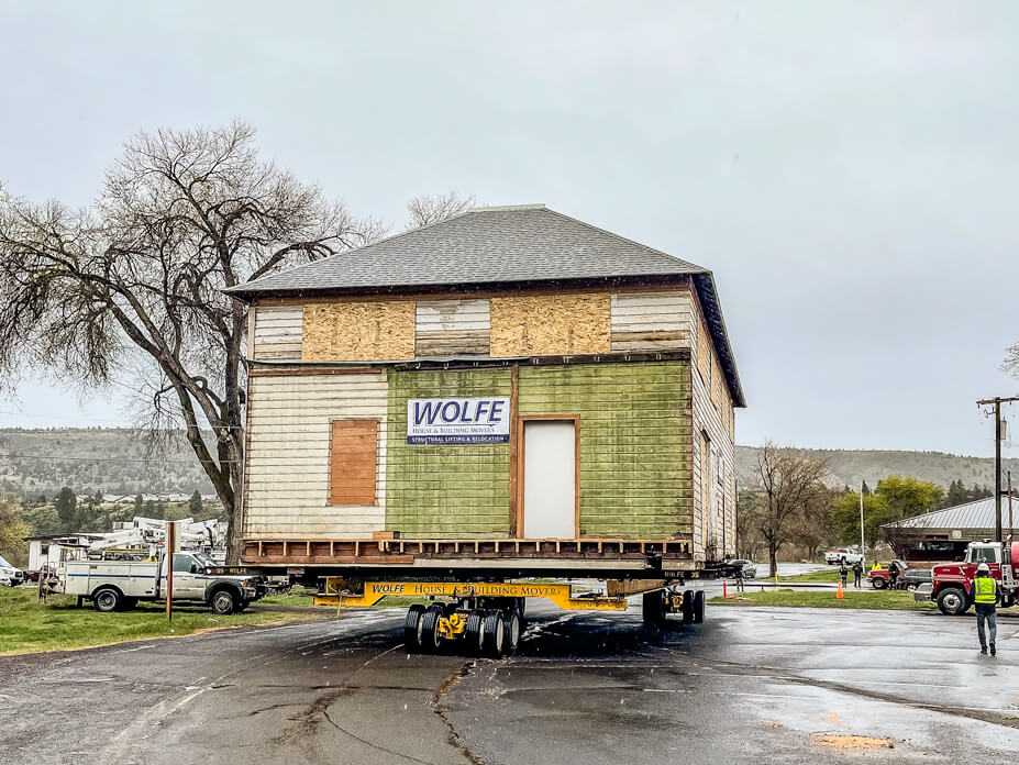 Warm Springs commissary building is driven to new location