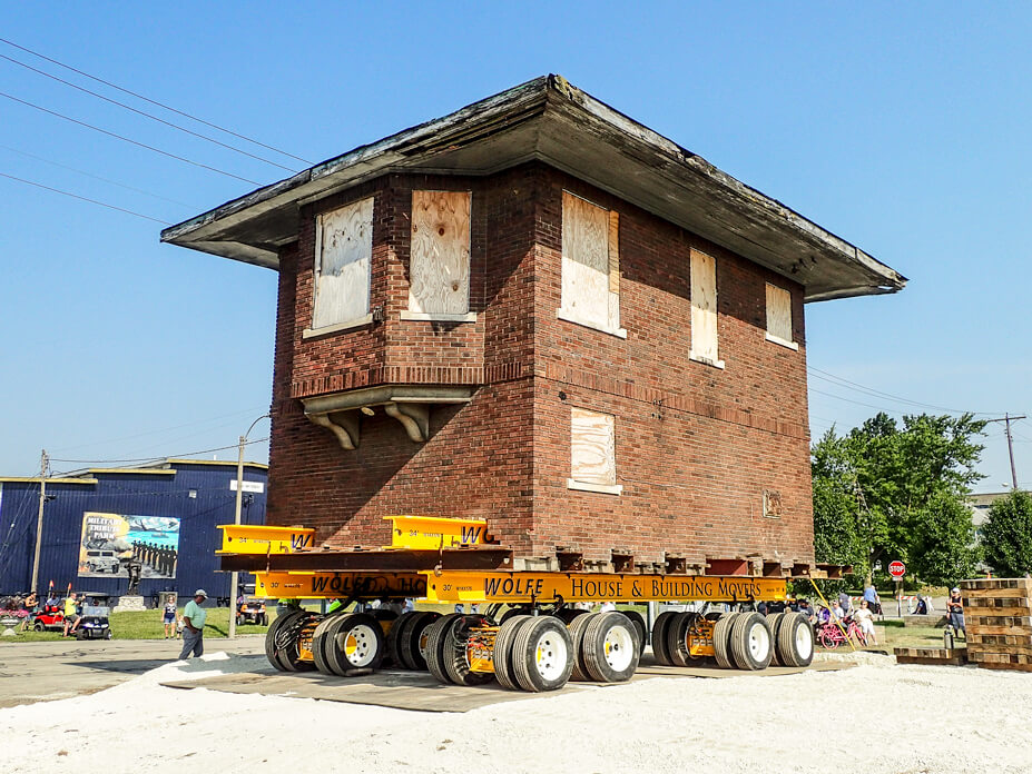 Union City rail tower in final position