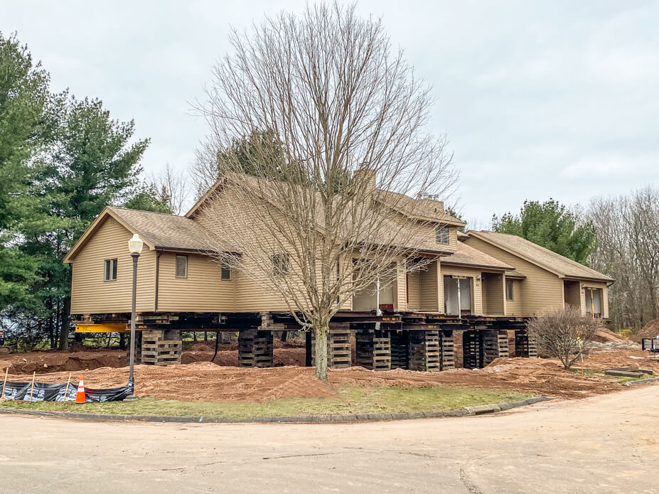 Connecticut Condominium sits on crib piles