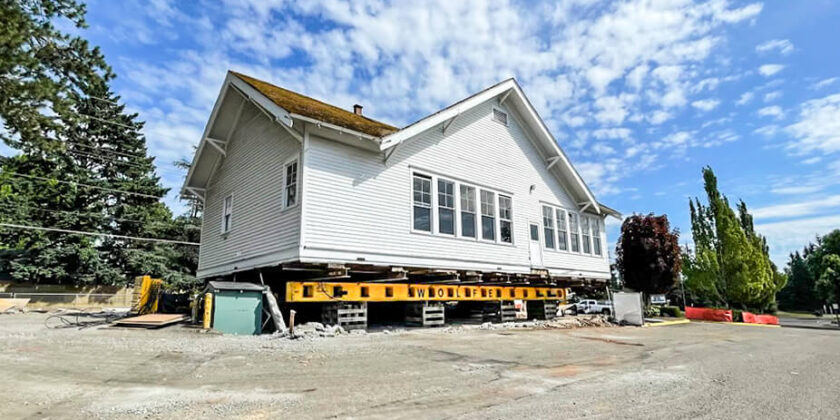 Carus Schoolhouse in Oregon City sits on steel prior to relocation