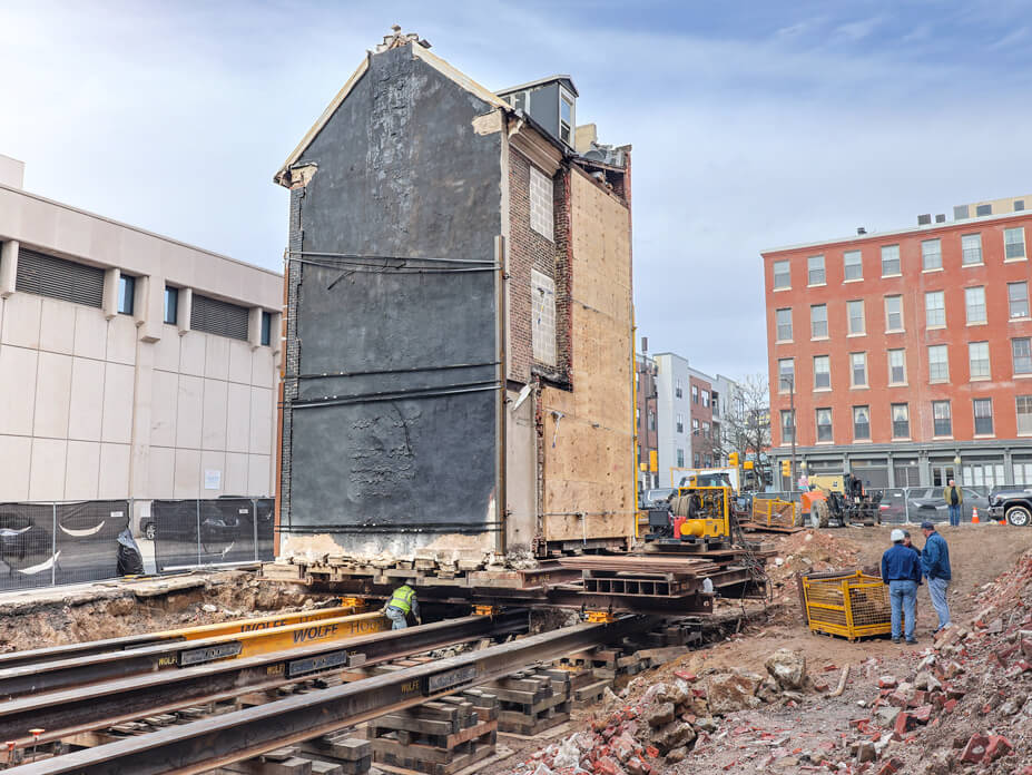 Wolfe relocates Old First House in Philadelphia on steel beams