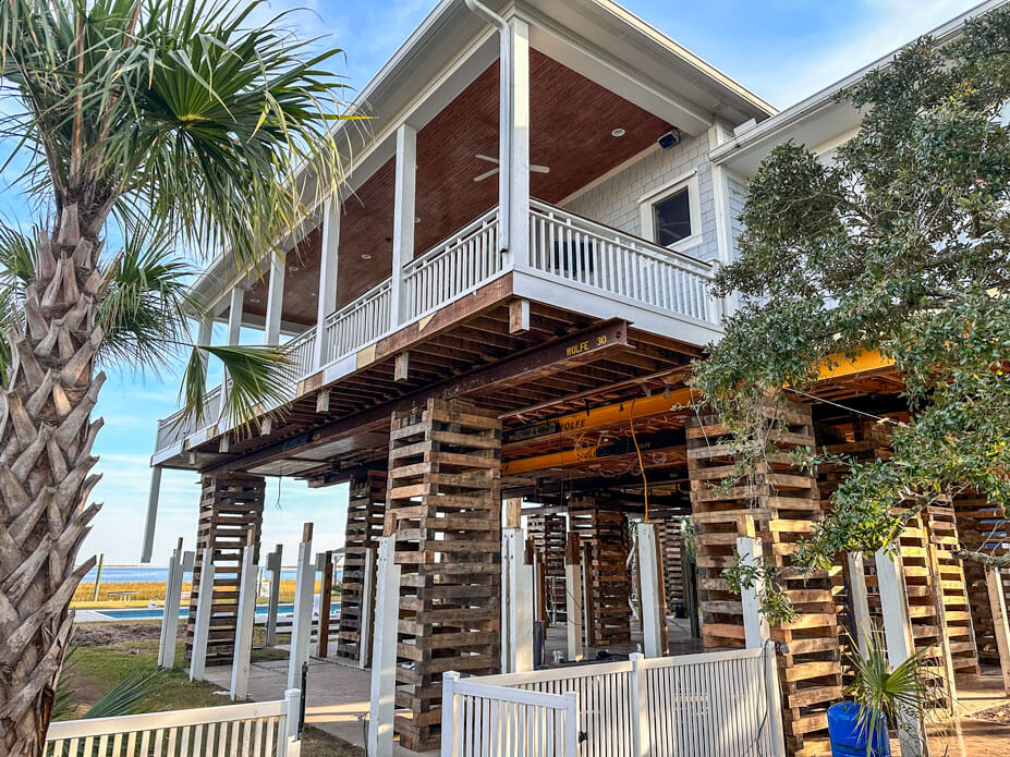 Wolfe lifts a Wilmington coastal home over 7' for flood mitigation